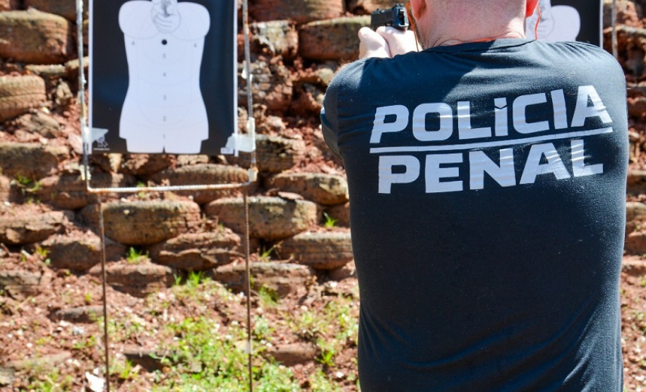 Polícia Penal do Paraná qualifica 140 policiais em treinamento de habilitação de pistola