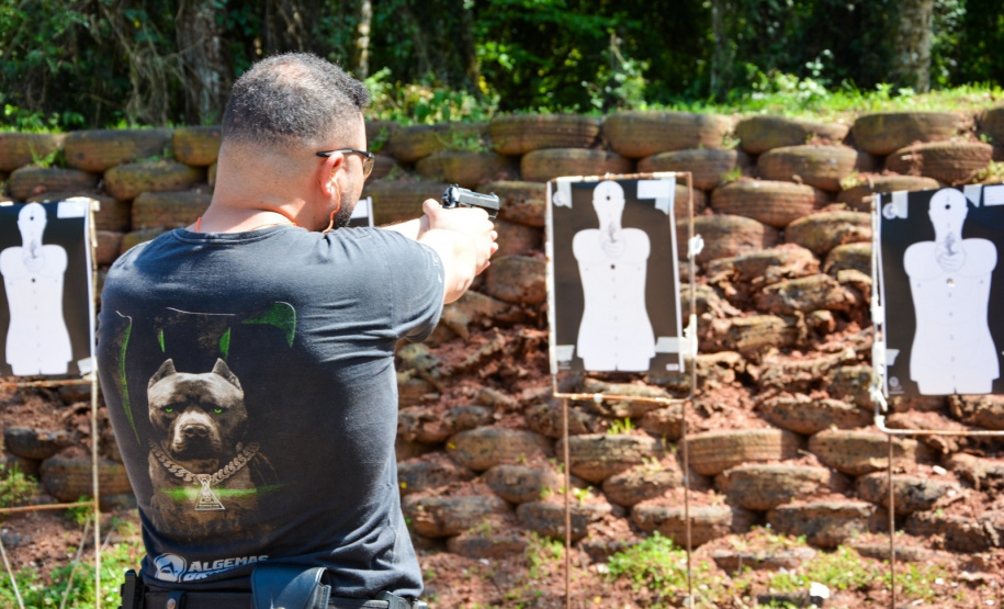 Polícia Penal do Paraná qualifica 140 policiais em treinamento de habilitação de pistola