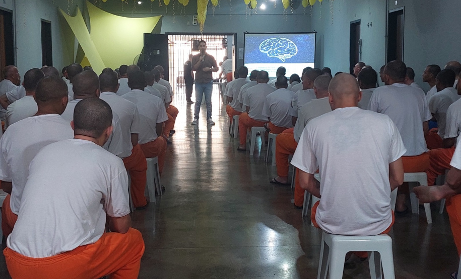 Setembro Amarelo: Ação voltada aos custodiados é realizada na Penitenciária Industrial Marcelo Pinheiro, em Cascavel