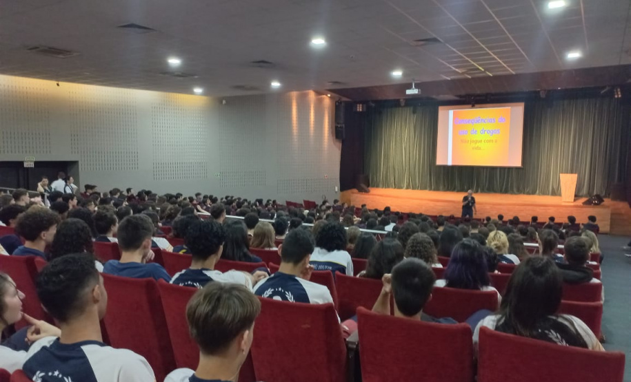 Segurança promove palestra sobre prevenção às drogas para estudantes