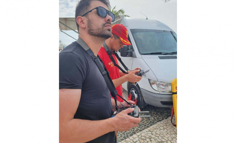 Após teste no feriado, Estado vai usar drones para ajudar bombeiros em salvamentos