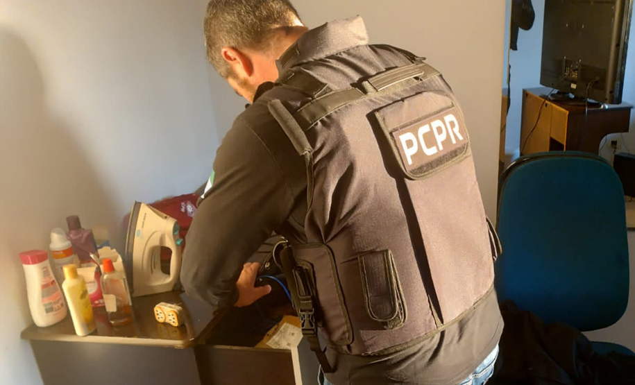 PCPR cumpre três mandados contra suspeitos de falsificarem diplomas na RMC