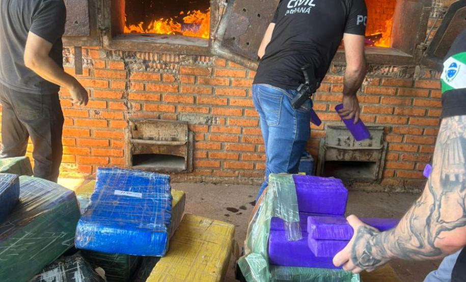 PCPR apreende 4 toneladas de maconha e prende dois homens em Dois Vizinhos