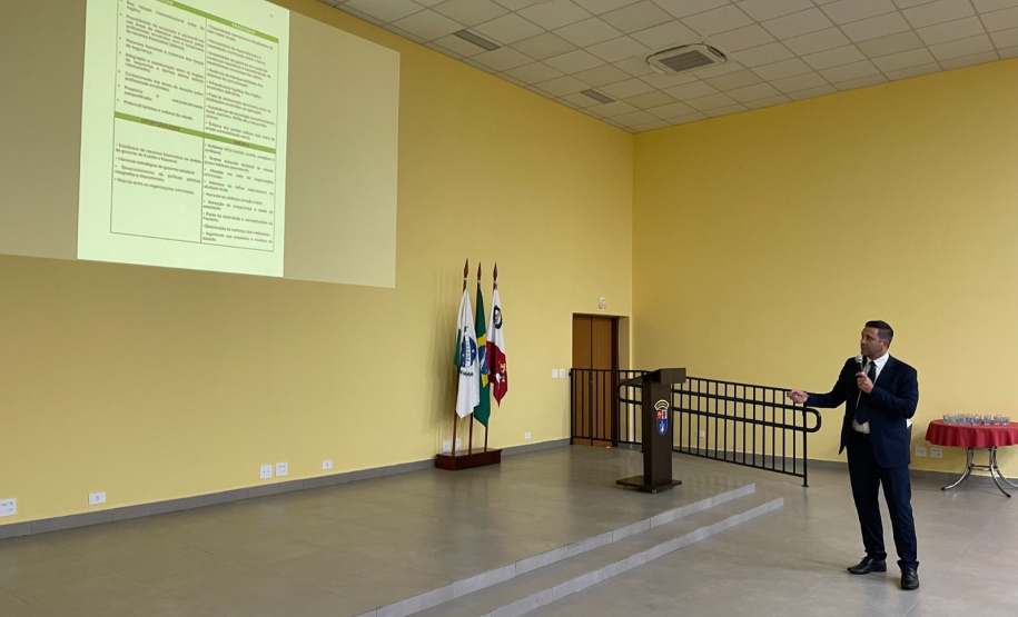 Segurança Pública debate estratégias de segurança na fronteira em Foz do Iguaçu