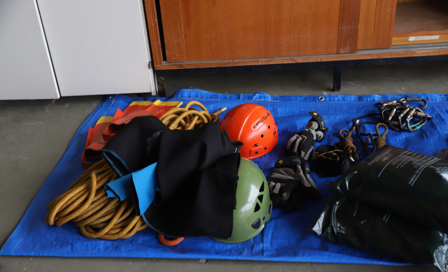 Paraná envia helicóptero para auxiliar atendimento em Santa Catarina