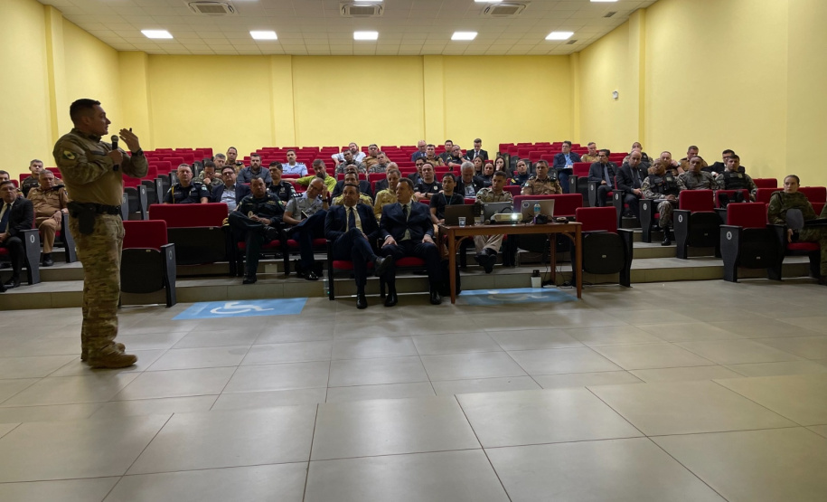 Segurança Pública debate estratégias de segurança na fronteira em Foz do Iguaçu