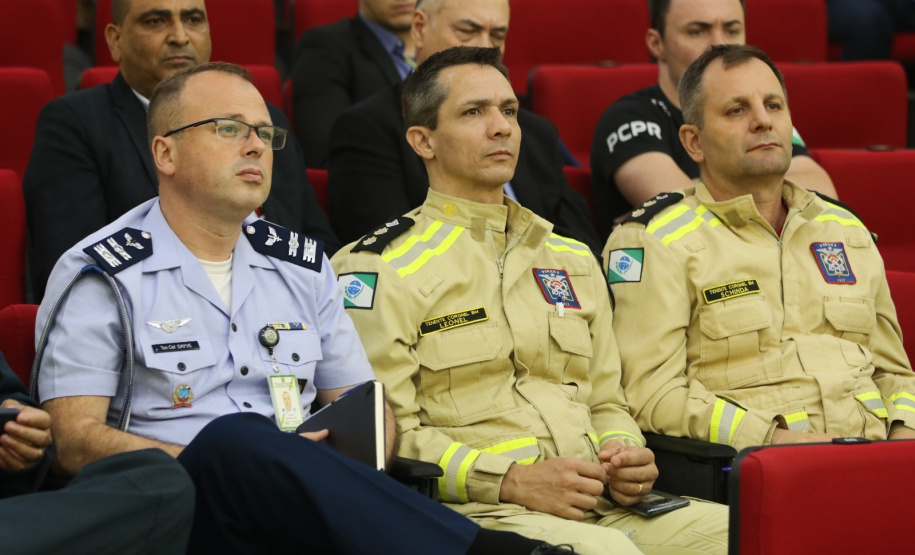 Segurança Pública debate estratégias de segurança na fronteira em Foz do Iguaçu