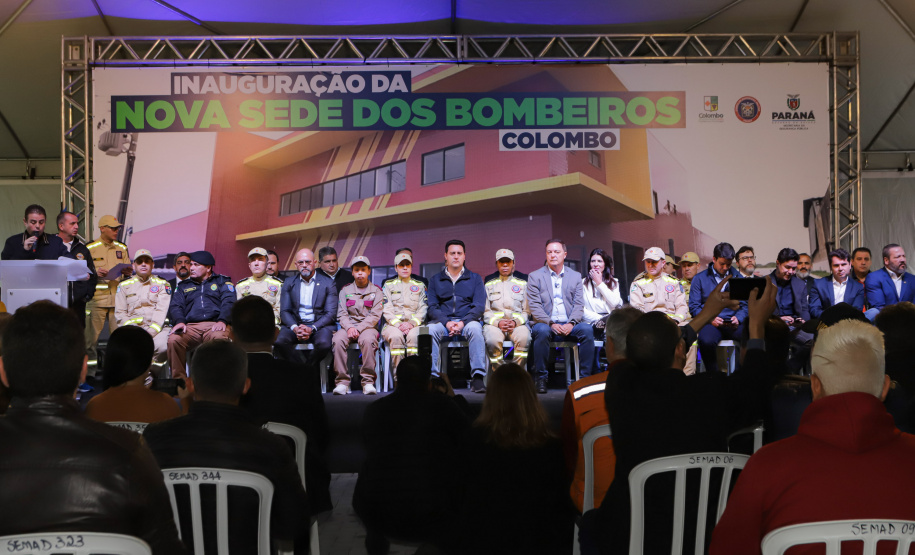 Governador inaugura em Colombo o segundo maior quartel do Corpo de Bombeiros