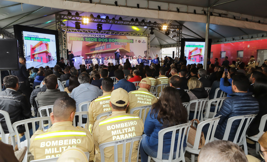 Governador inaugura em Colombo o segundo maior quartel do Corpo de Bombeiros