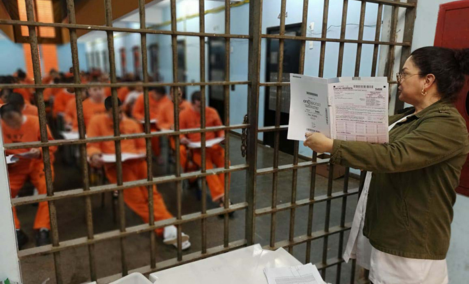 No Paraná, 9.937 pessoas privadas de liberdade realizaram provas do Encceja