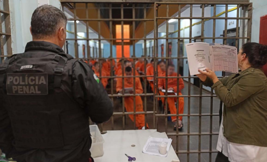 No Paraná, 9.937 pessoas privadas de liberdade realizaram provas do Encceja