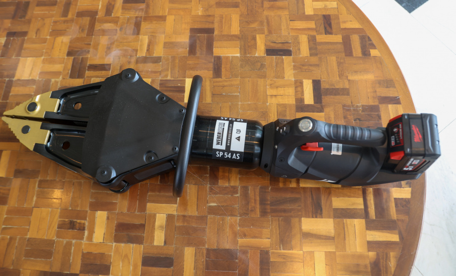 Secretário Hudson participa da entrega de R$ 52 milhões em veículos e equipamentos à Defesa Civil