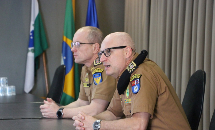 Alunos do Curso de Oficiais da Brigada Militar do RS visitam a Polícia Militar do Paraná