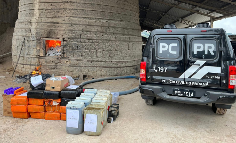 PCPR incinera 600 quilos de drogas em Almirante Tamandaré