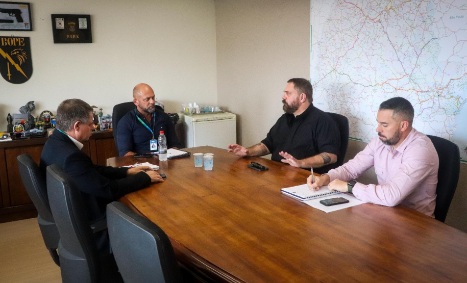 Secretário recebe o Diretor de Segurança da Federação Israelita do Paraná