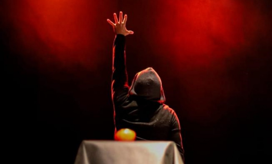 Peça teatral apresentada por apenados participa do 16º Festival de Teatro de Pinhais