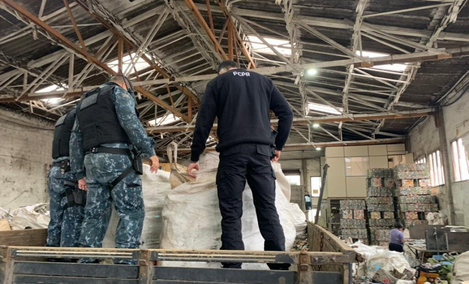 PCPR e GM apreendem 3 toneladas de cobre em Curitiba