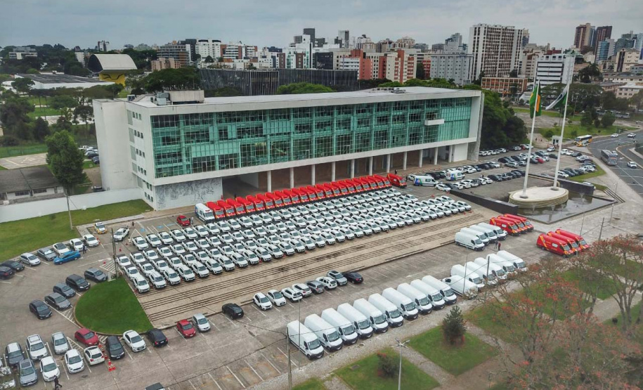 CBMPR renova frota de ambulâncias para o Siate