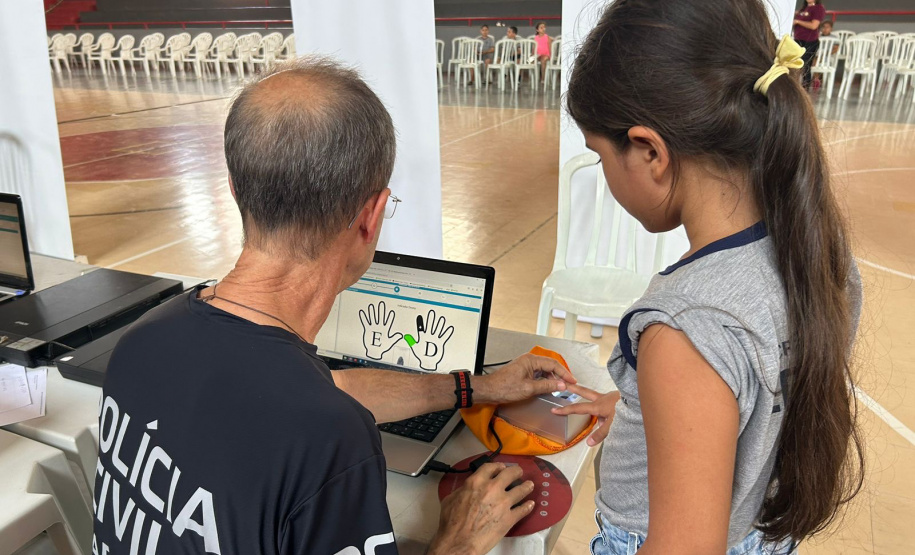 PCPR na Comunidade atende 2,1 mil pessoas de Itaperuçu e Umuarama