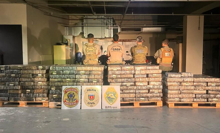 Polícia Militar apreende 3,2 toneladas de maconha em Foz do Iguaçu e Guaíra
