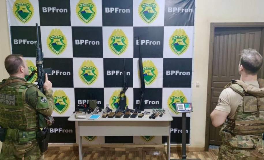 Em operações distintas BPFron e Polícia Federal desarticulam arsenal do crime em Guaíra