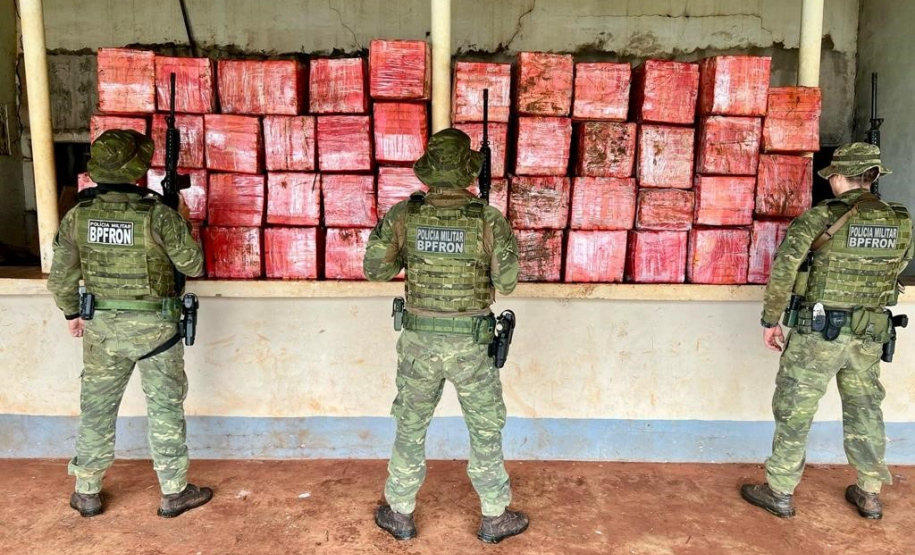 Em operações distintas BPFron e Polícia Federal desarticulam arsenal do crime em Guaíra