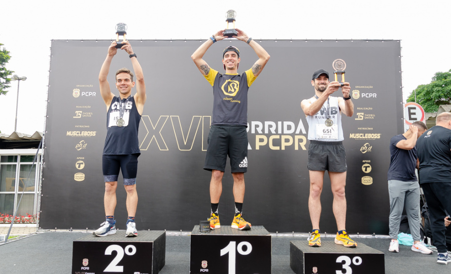 Mais de mil pessoas participaram da 17ª Corrida da PCPR