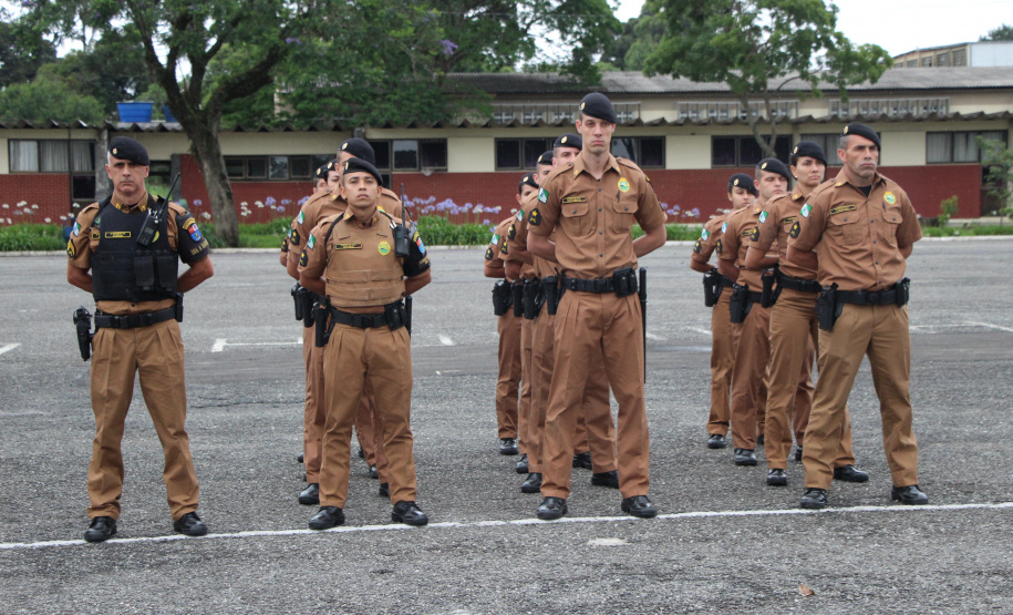 Polícia Militar realiza solenidade alusiva ao Dia da Bandeira Nacional