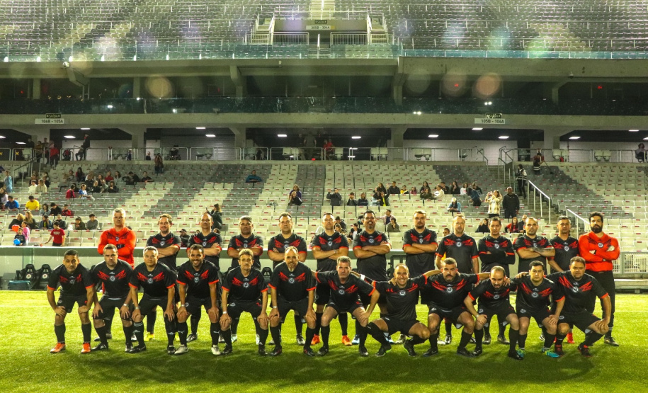 Segurança promove torneio de futebol e arrecada brinquedos e kits de limpeza para associações