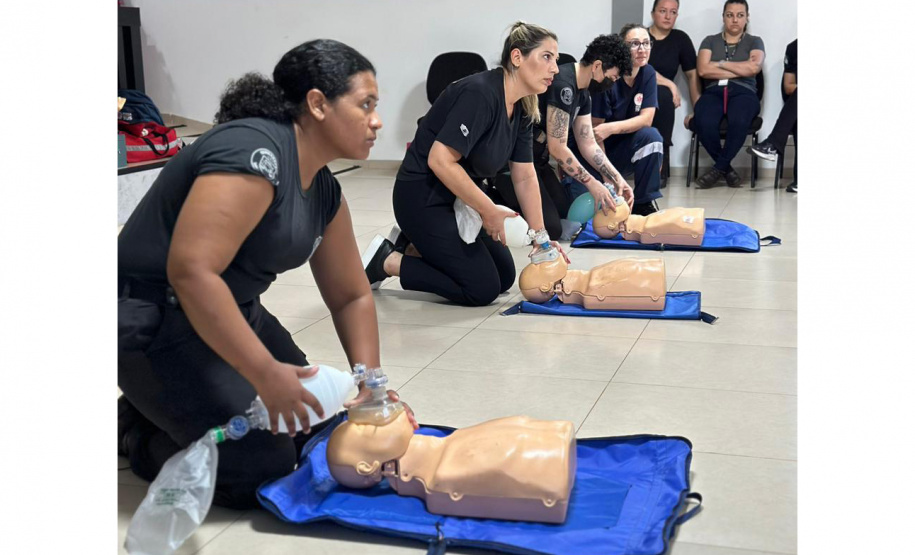 Policiais penais recebem treinamento de primeiros socorros do SAMU