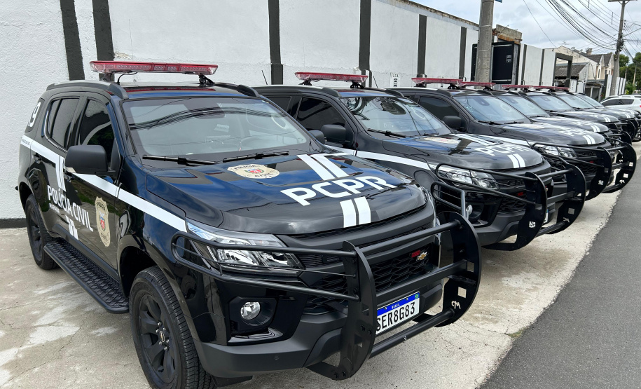 PCPR recebe sete novas viaturas blindadas para Núcleo de Operações com Cães