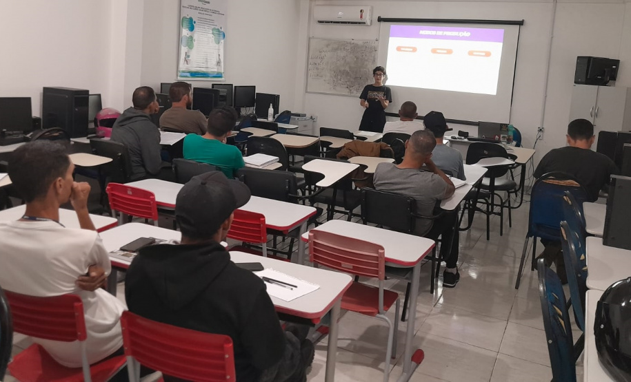 Do cárcere ao conhecimento: 48 egressos do sistema prisional buscam ingresso na Unioeste com apoio da Polícia Penal