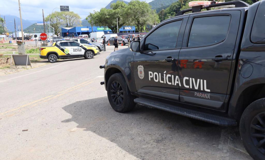 Com abordagens, forças policiais promovem primeira ação do Verão Maior Paraná