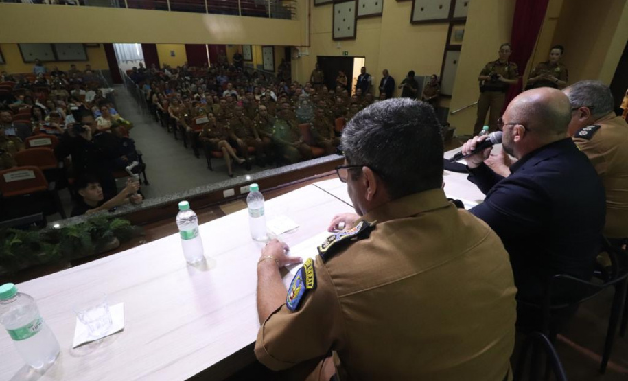 saídas temporárias beneficiam apenados neste fim de ano no Paraná