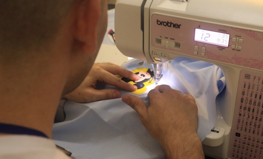 Polícia Penal qualifica 23 apenados em cursos de soldador e de corte e costura em Cascavel