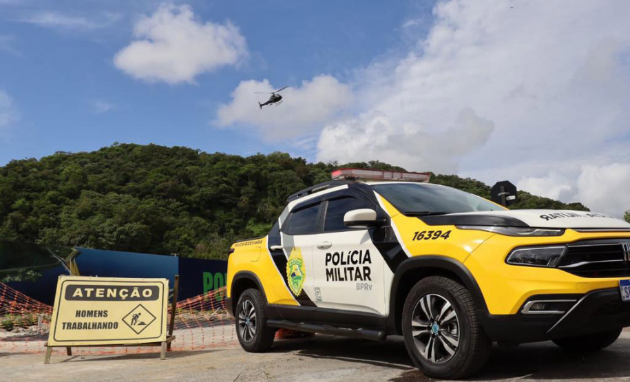 Com abordagens, forças policiais promovem primeira ação do Verão Maior Paraná