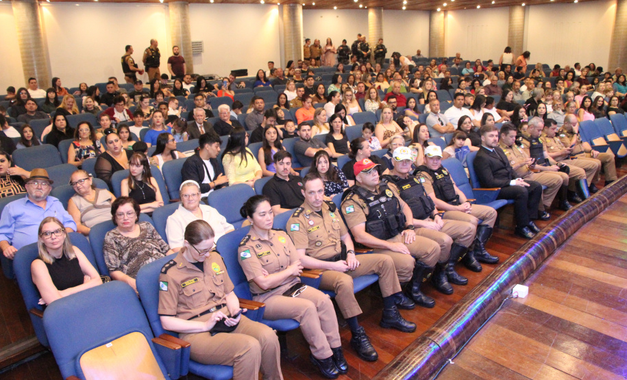 103 policiais militares concluem o Curso de Aperfeiçoamento de Sargentos