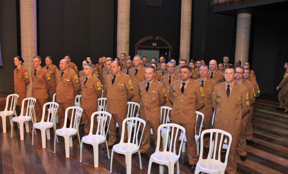 103 policiais militares concluem o Curso de Aperfeiçoamento de Sargentos