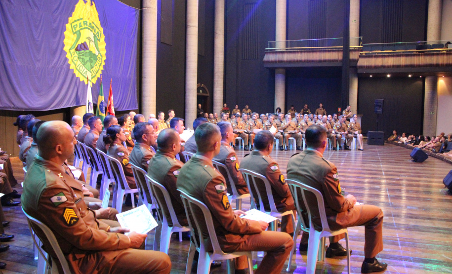 103 policiais militares concluem o Curso de Aperfeiçoamento de Sargentos