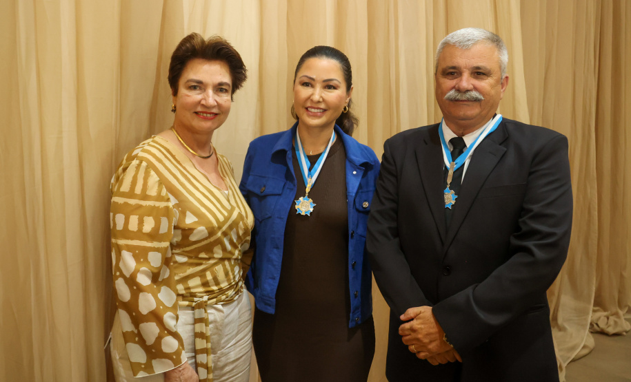Com homenagens, Corpo de Bombeiros de Irati comemora 75 anos