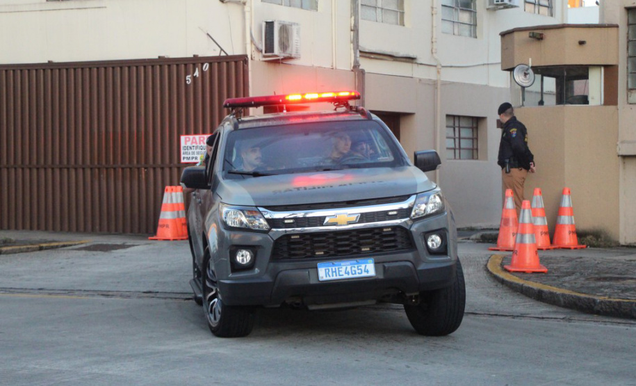 PMPR prende cinco pessoas ligadas ao tráfico de drogas em rodovias no Paraná