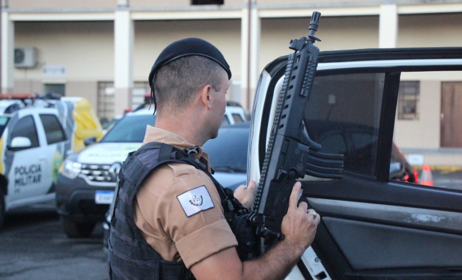 PMPR prende cinco pessoas ligadas ao tráfico de drogas em rodovias no Paraná