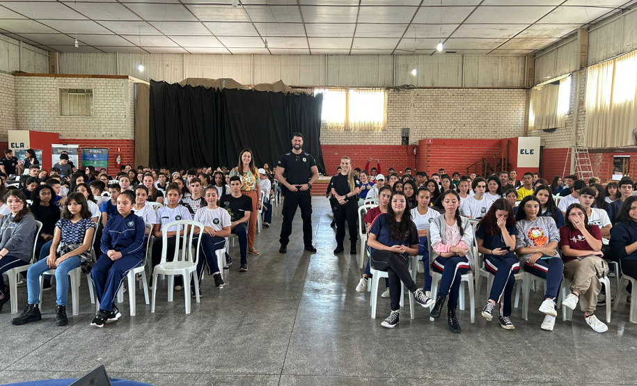 PCPR ministrou palestras sobre violência e cibercrimes para 3,7 mil pessoas em novembro