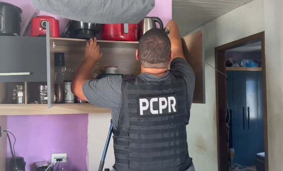 PCPR prende quatro pessoas ligadas ao tráfico de drogas em Antonina