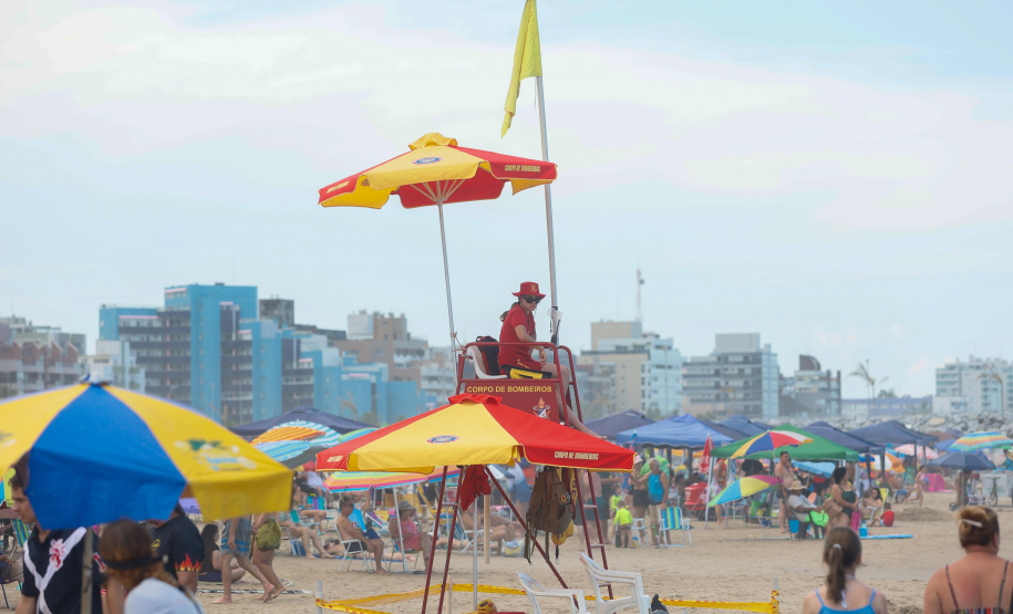 Drone com câmera termal apoia salvamentos dos bombeiros durante o Verão Maior Paraná
