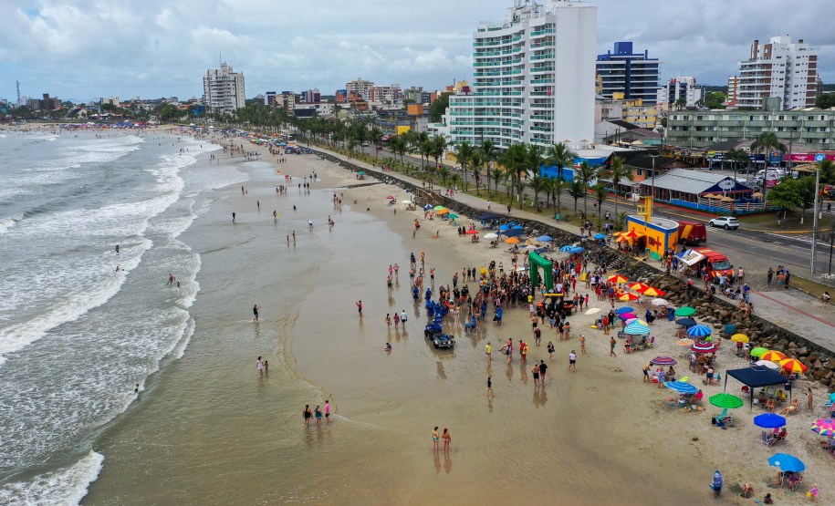 Tradicional travessia dos bombeiros militares chega à 24ª edição