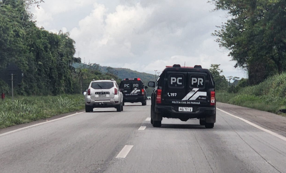 PCPR prende em flagrante sete envolvidos em furto de cargas em Morretes