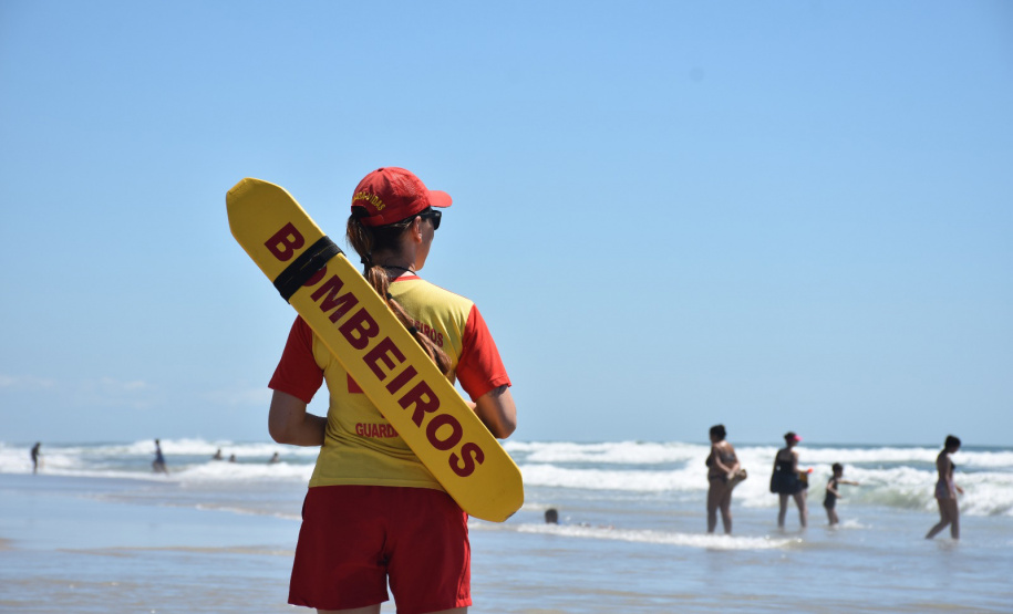 Com aumento dos turistas, ações dos bombeiros do Litoral já superam todo verão anterior