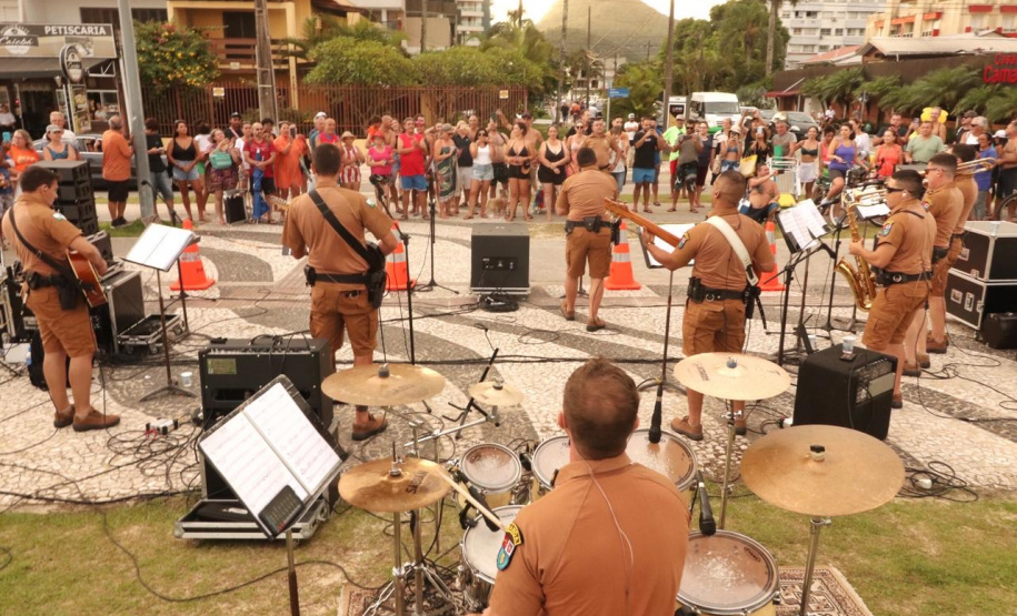 Evento em Caiobá encerra exposição das forças de segurança nesta temporada