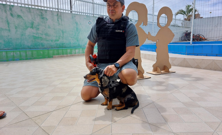 Polícia Penal do Paraná realiza ação solidária na Casa da Criança e do Adolescente em Guaratuba